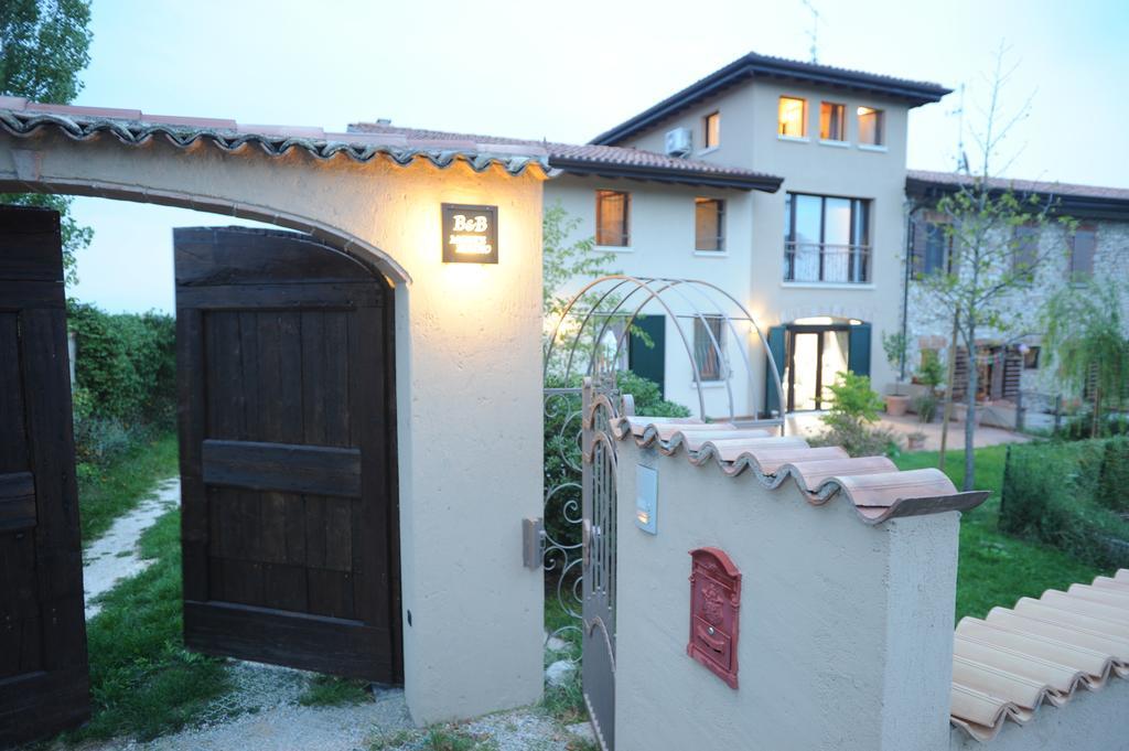 Monte Maino Bed & Breakfast เดเซนซาโนเดลการ์ดา ภายนอก รูปภาพ