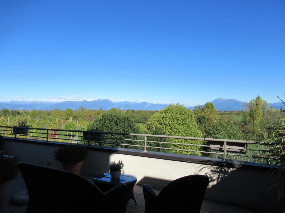 Monte Maino Bed & Breakfast เดเซนซาโนเดลการ์ดา ภายนอก รูปภาพ